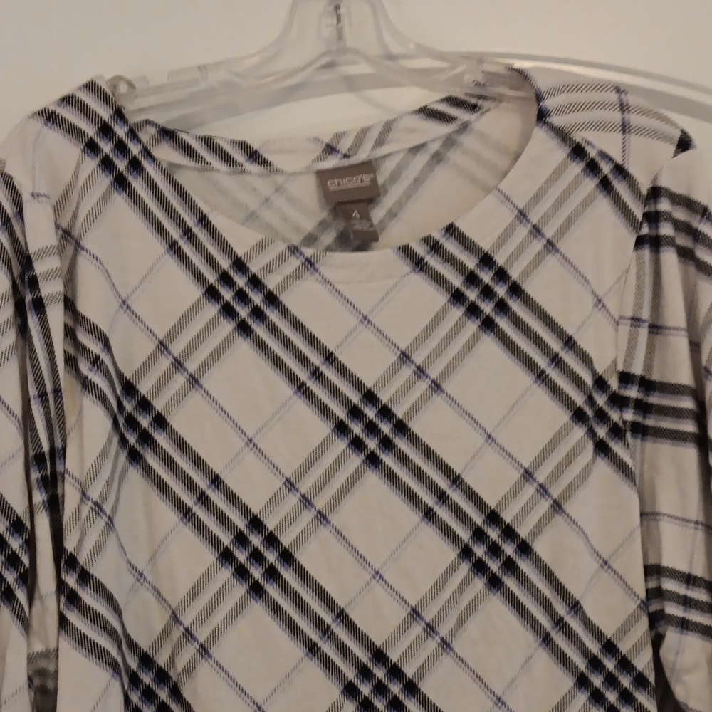 Top - Picture 2 of 7